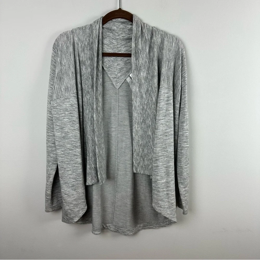 Athleta Nirvana Wear Two Ways Wrap, Marl Grey Heather sz M - Picture 3 of 5
